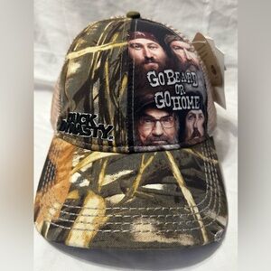 Duck Dynasty Outdoor Cap Mesh Hat. NWT